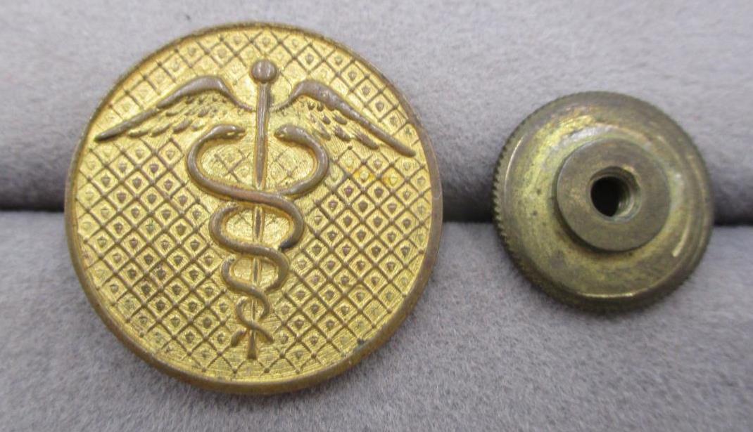 Vtg WWI World War I US Army Medical Corps Caduceus Screwback Disc Gold