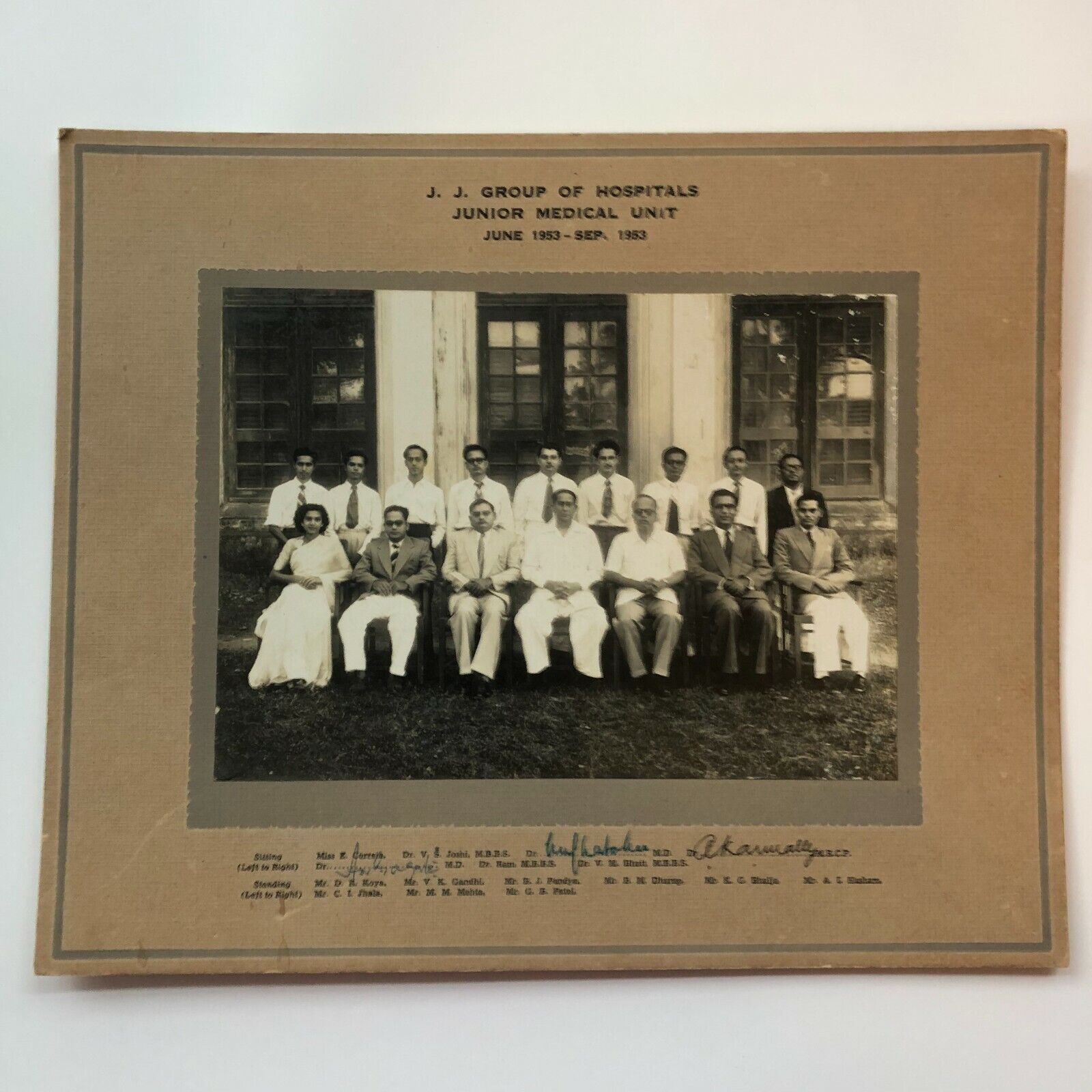Rare Vintage India Mumbai J.J. Group of Hospitals Photograph 1952 Doctors Junior