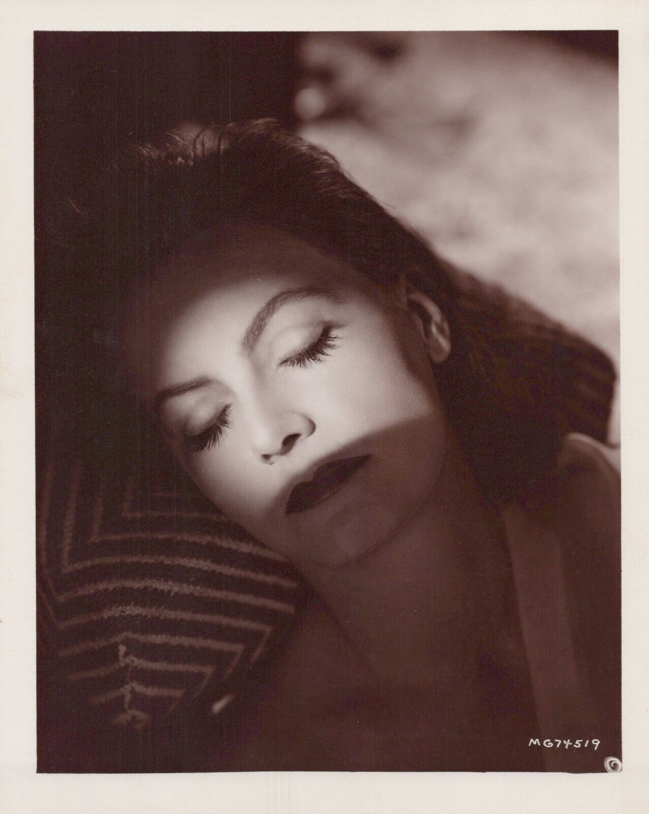 Greta Garbo (1970s) ❤🎬 Hollywood Beauty - Stunning Portrait Photo K 417