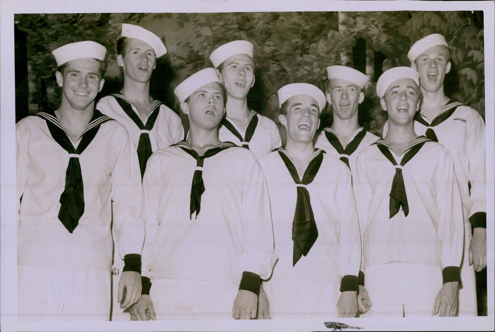 LG794 1941 Original Photo SUMMERTIME Sailor Act Singers Aquatennial Minneapolis