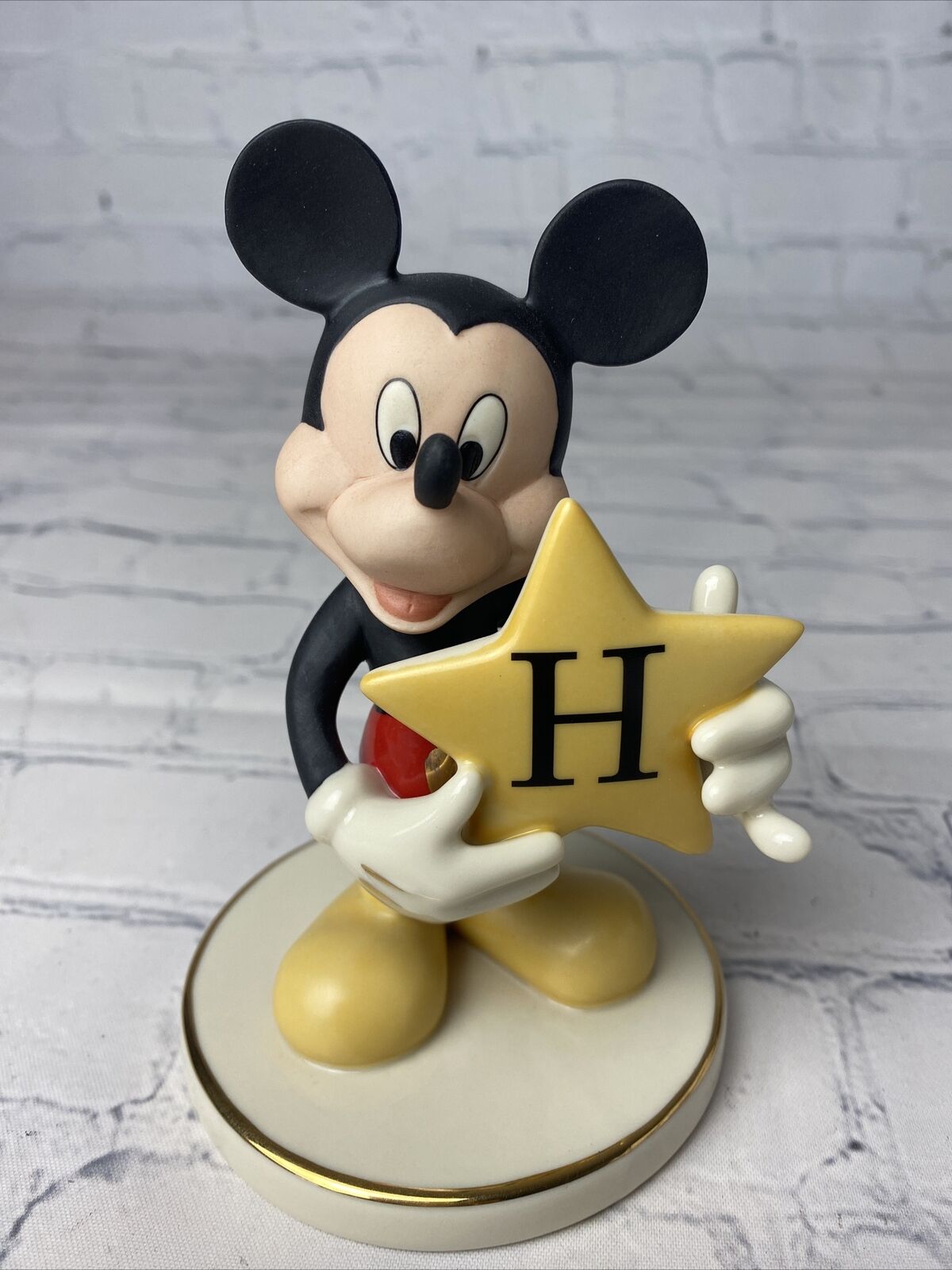 Lenox Disney You\'re A Shining Star Mickey Mouse Letter H Figurine
