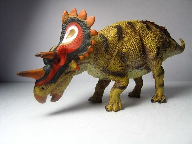 2017 Collecta Dinosaur Toy / Figure  Regaliceratops