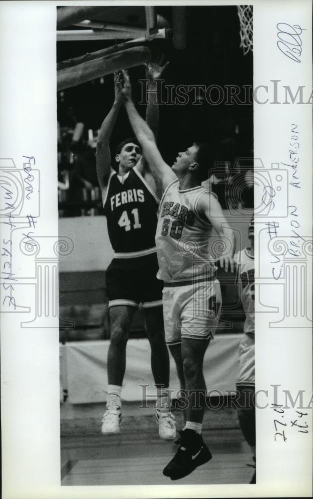 1993 Press Photo High School Basketball Players Matt Sachse and Byron Anderson