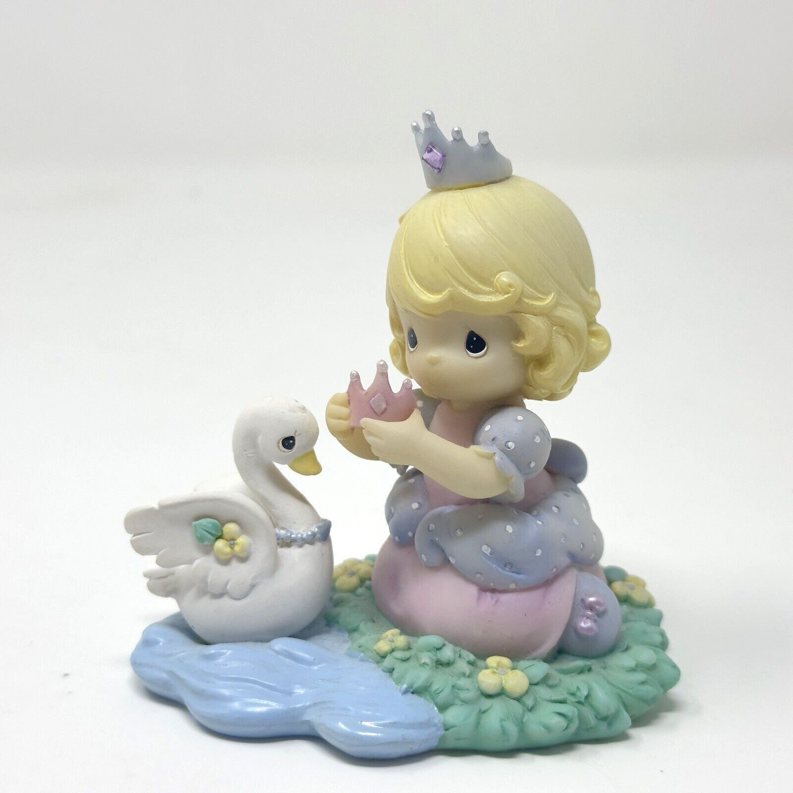 Precious Moments Hamilton Collection Princess And Her Swan Figurine 2004 3.25\