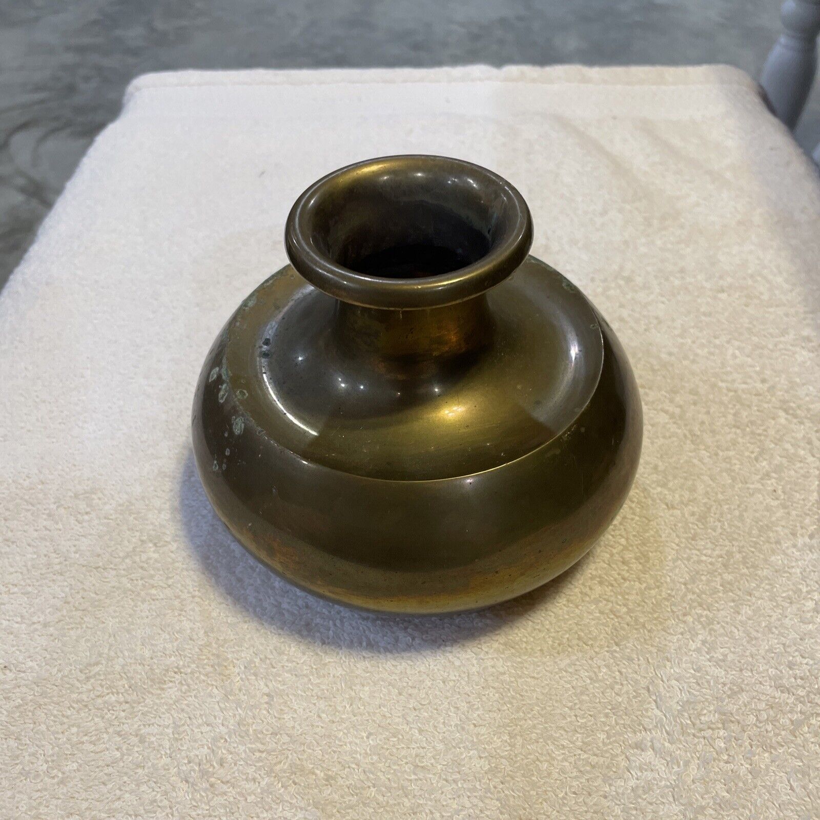 solid brass vase made in india Vintage