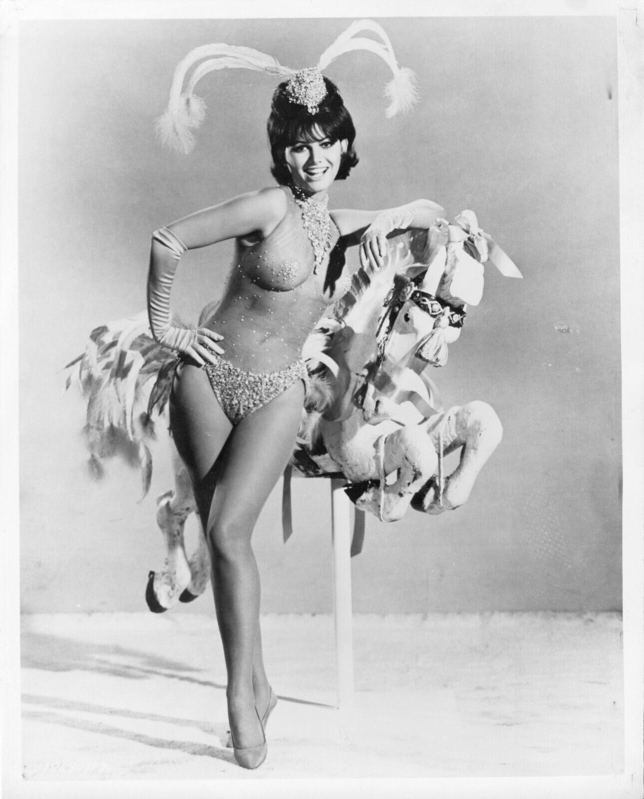 Claudia Cardinale 1960s Hollywood Beauty Original Vintage Pinup Girl Photo 8x10