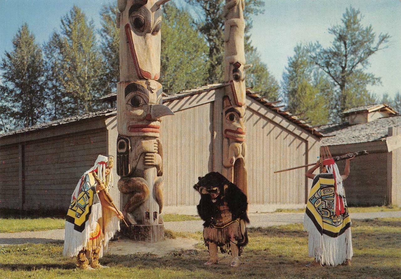 Hazelton, BC NAX NOK Totem Poles \'Ksan Chiefs c1960s Chrome Vintage Postcard