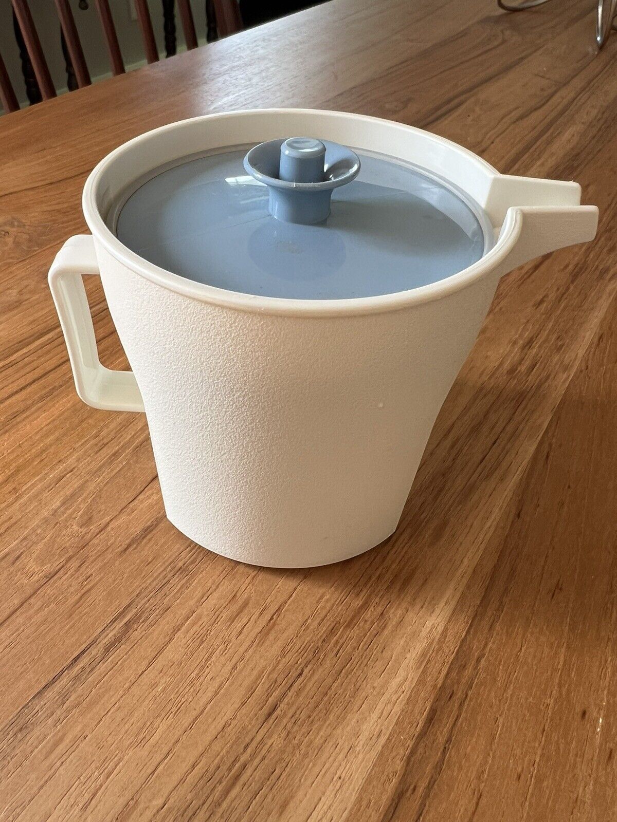 Vintage Tupperware Off White Creamer Pitcher #1414-2 With Blue Lid