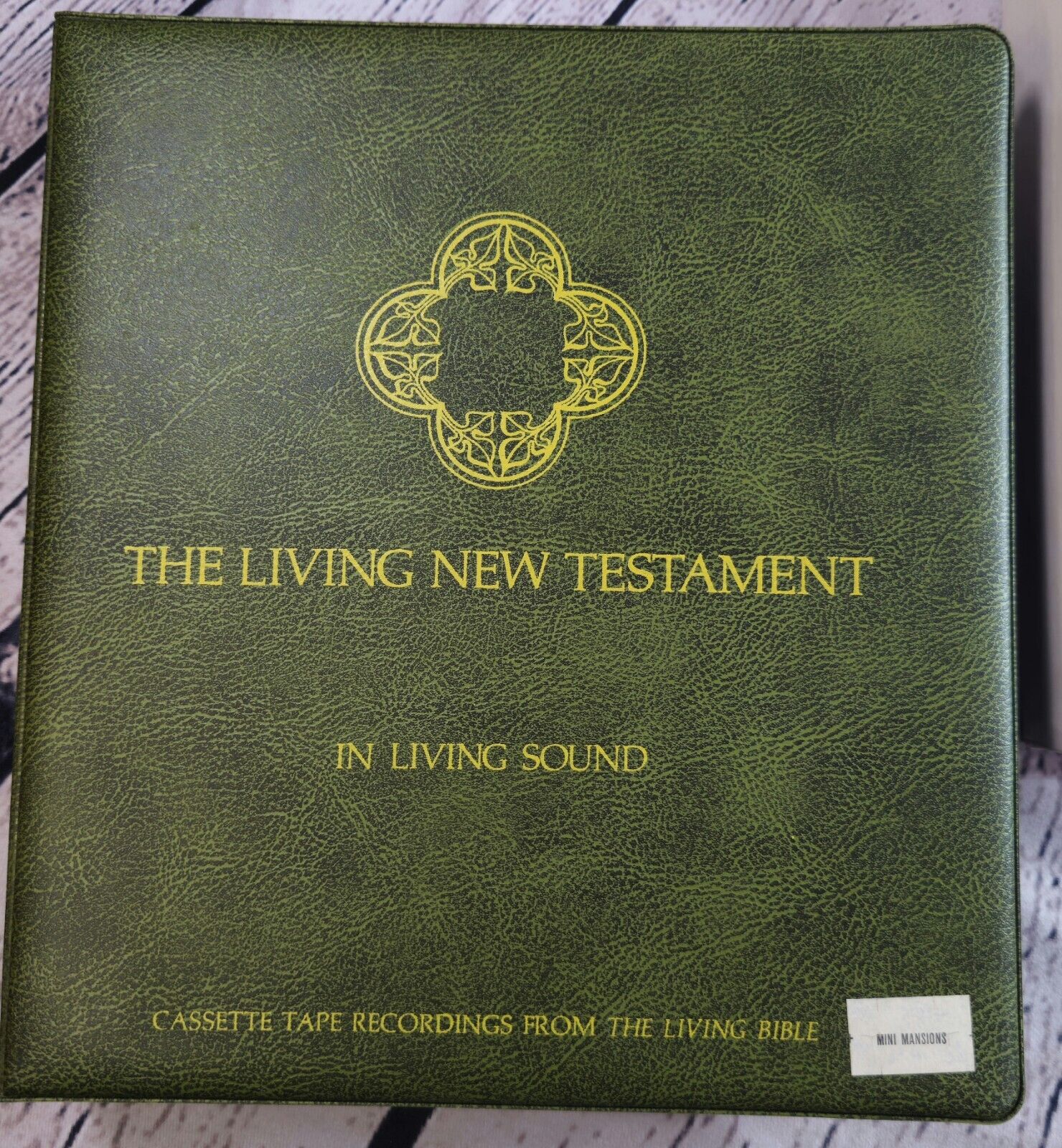 The Living New Testament In Living Sound 16 Cassette Vintage 1973 Excellent Cond