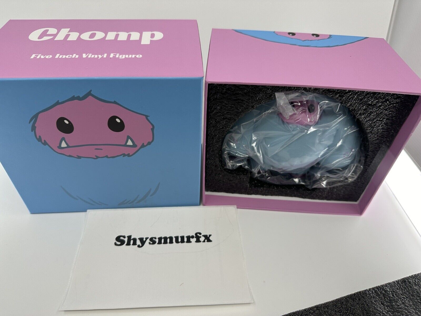 Abominable Toys Chomp Figure - Reverse Cotton Candy Limited Edition