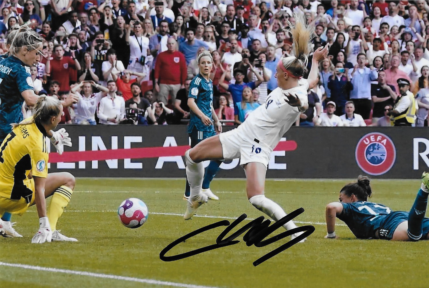 Chloe Kelly Football England Lioness Signed 7.5 x 5 Photograph 2 *With COA*