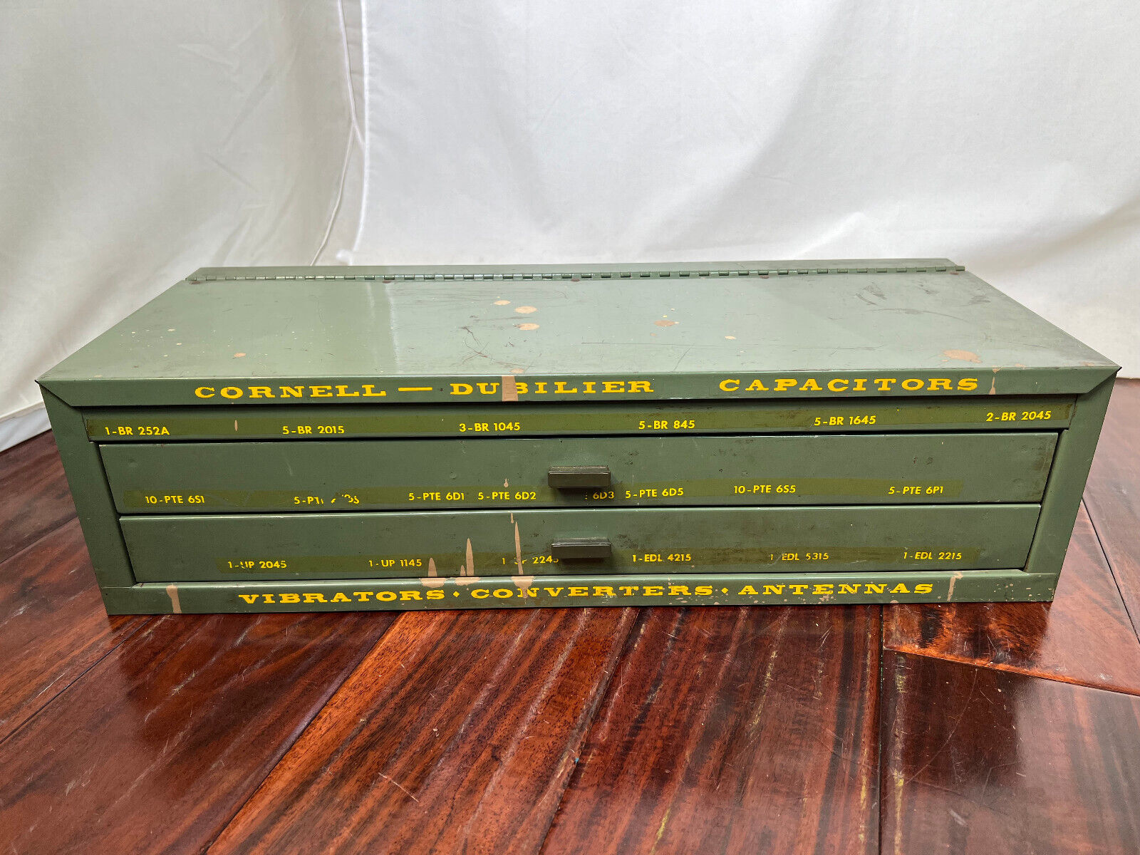 Vintage Cornell-Dubilier Capacitors Vibrators Parts Metal Display Dealer Cabinet