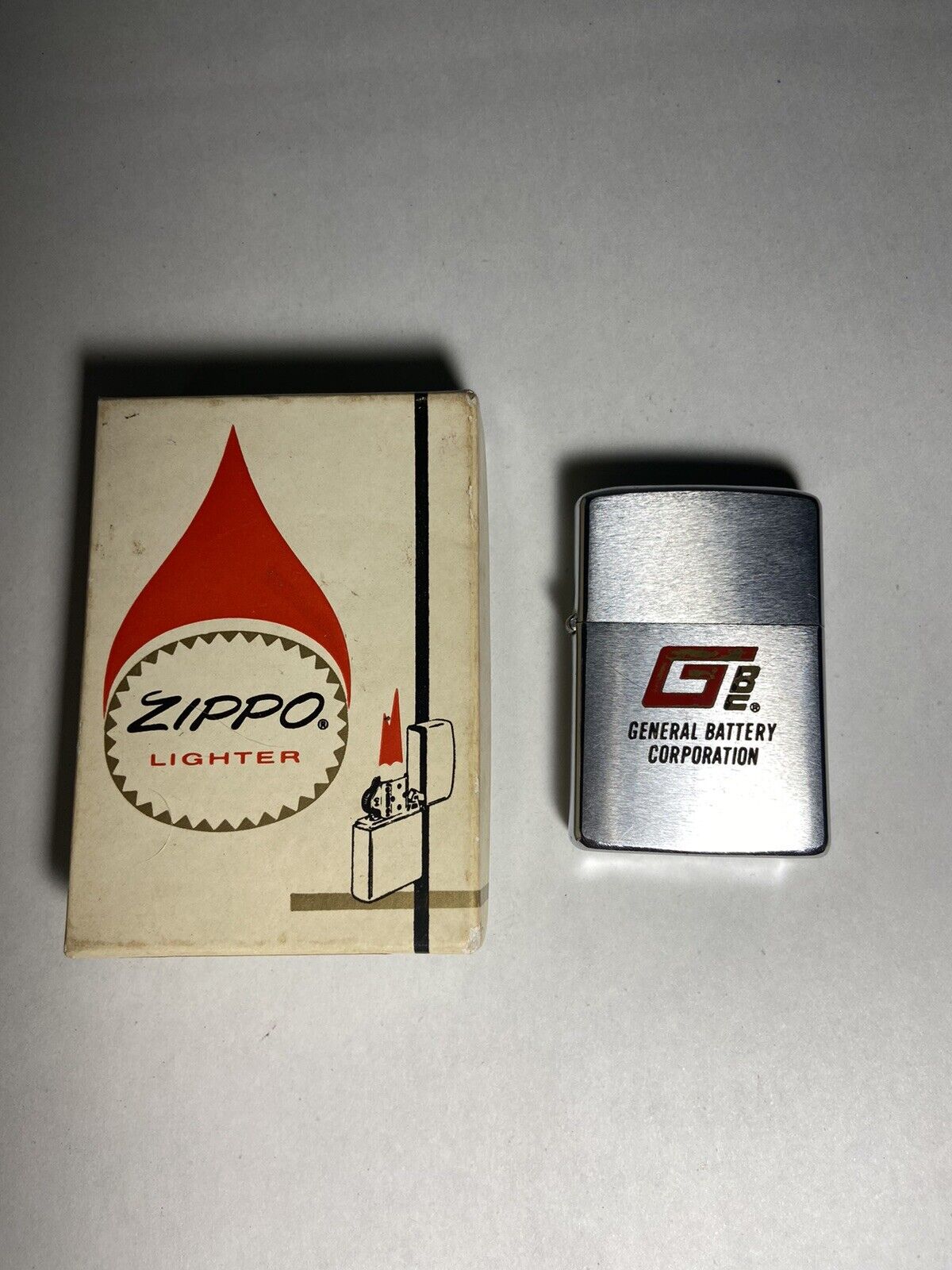 Zippo Vtg. Lighter With Box No. 280 Bradford, PA Read Description 