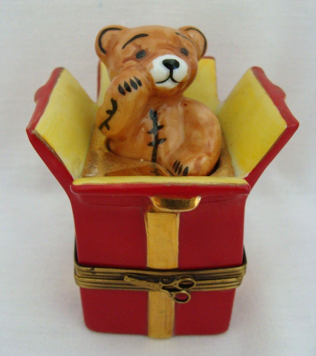 Peint Main Limoges France La Gloriette Trinket Box Teddy Bear In Red Gift Box