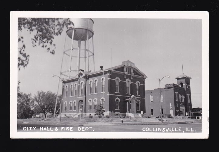 [82875] OLD RPPC showing CITY HALL & FIRE DEPARTMENT, COLLINSVILLE, ILL.