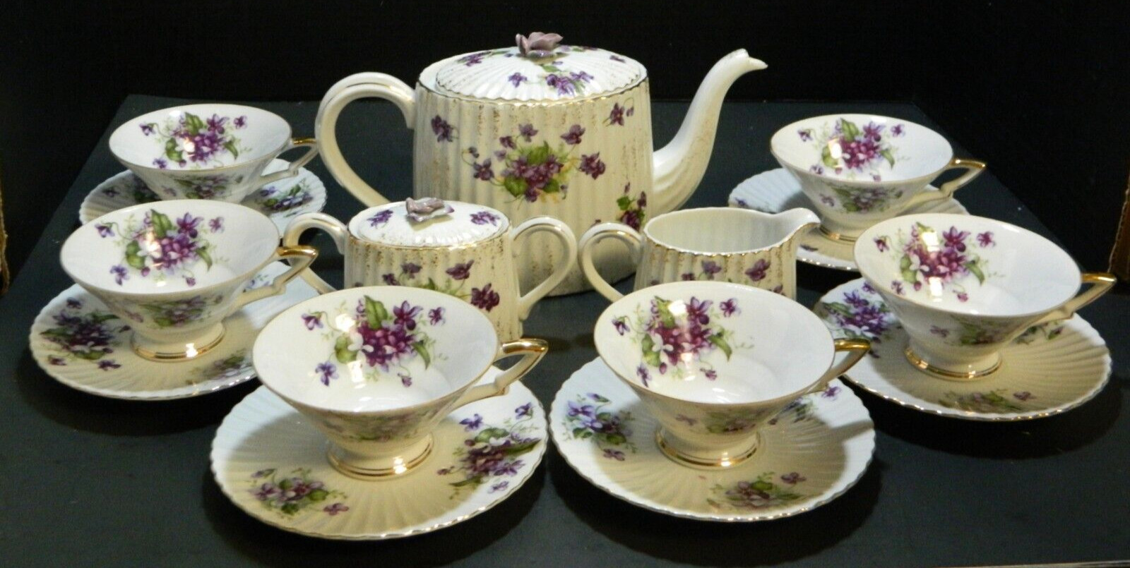 Vintage (15) Pcs.  Lefton Hand Painted Ribbed Violets Tea Set (For 6) VG-Excell