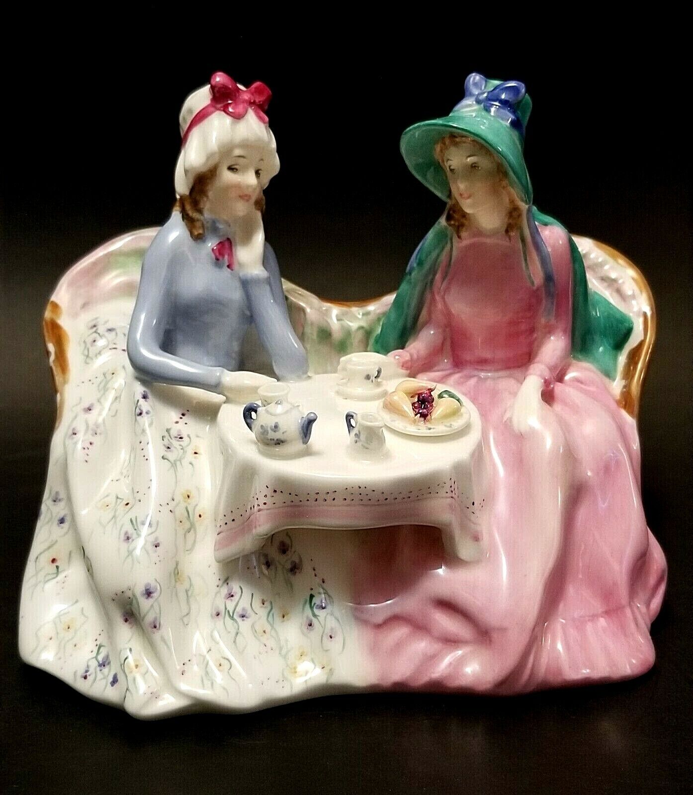 Royal Doulton Vintage AFTERNOON TEA. HN 1747. Rare to find. Nicely detailed.