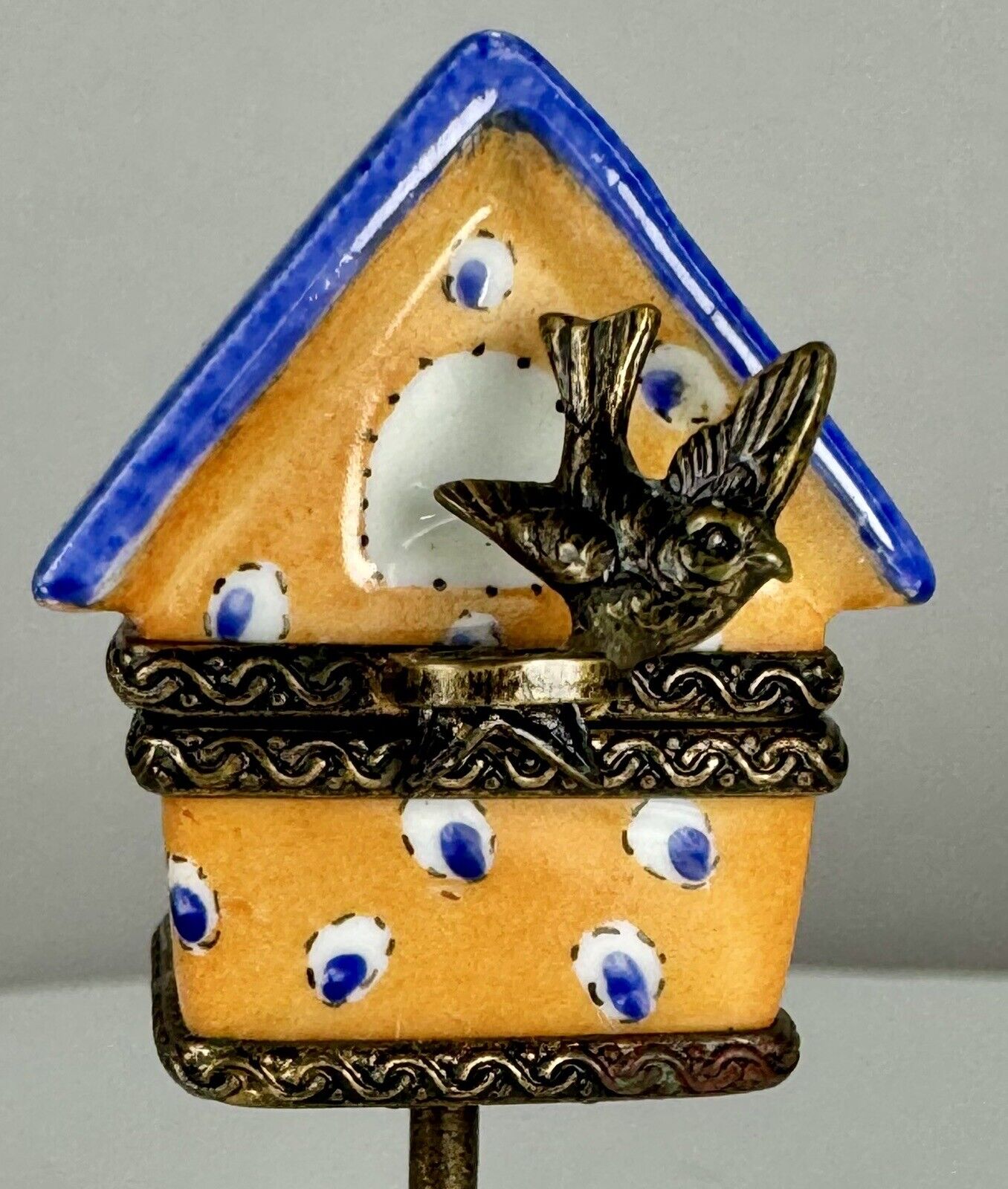 Limoges Bird House On Pedestal With Cat & Bird On Clasp Hand Painted Trinket Box