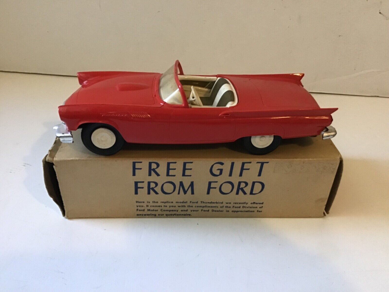 1957 Ford Thunderbird Friction Car Dealer Promo in Original Box Vintage AMT