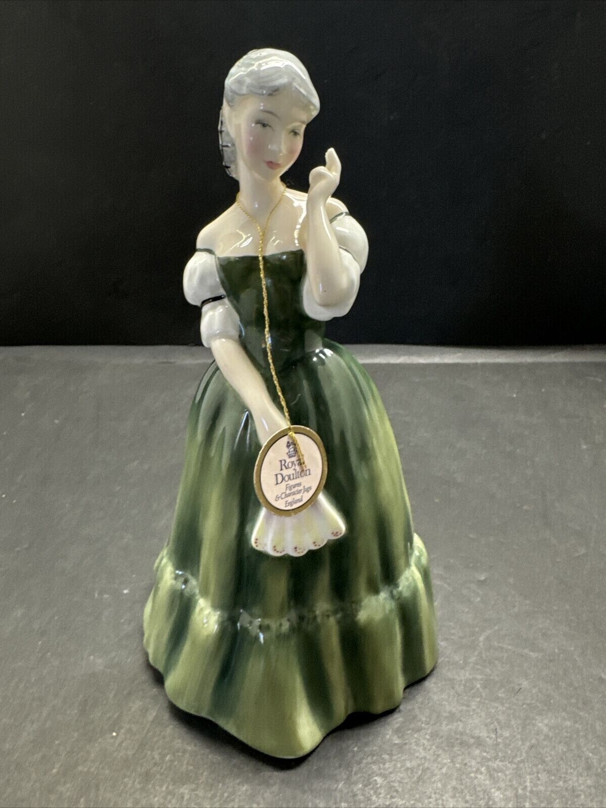 Royal Doulton Bone China Figurine Gillian, HN3042 With Tags Mint 
