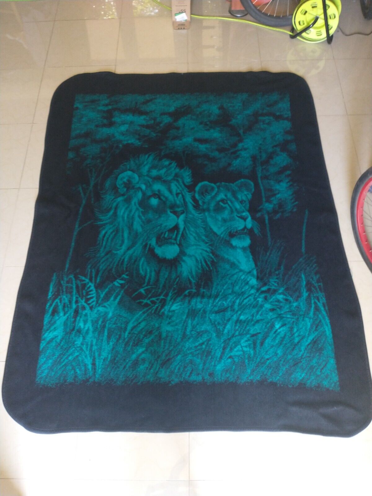 Vintage San Marcos Lions Reversible Blanket Cobija Sz 88x68 Green Made In México