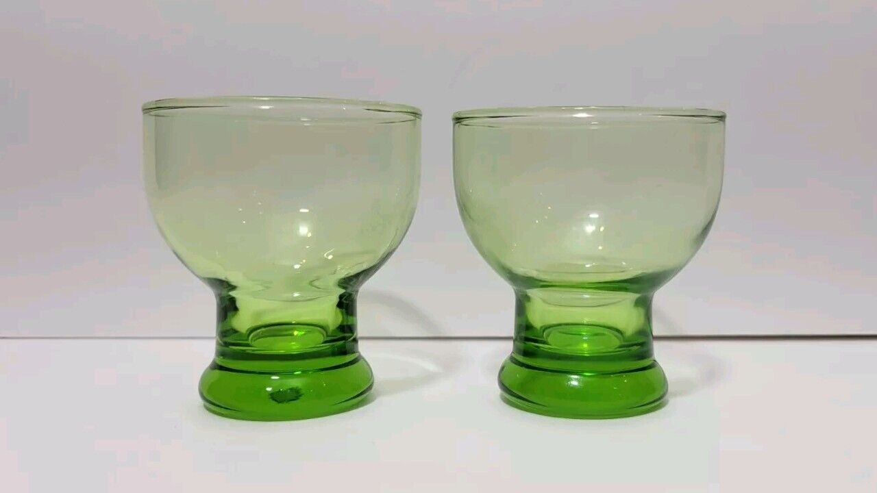 2 Vintage 4 Oz Bright Green Pedestal Small Glasses MCM Excellent Cond