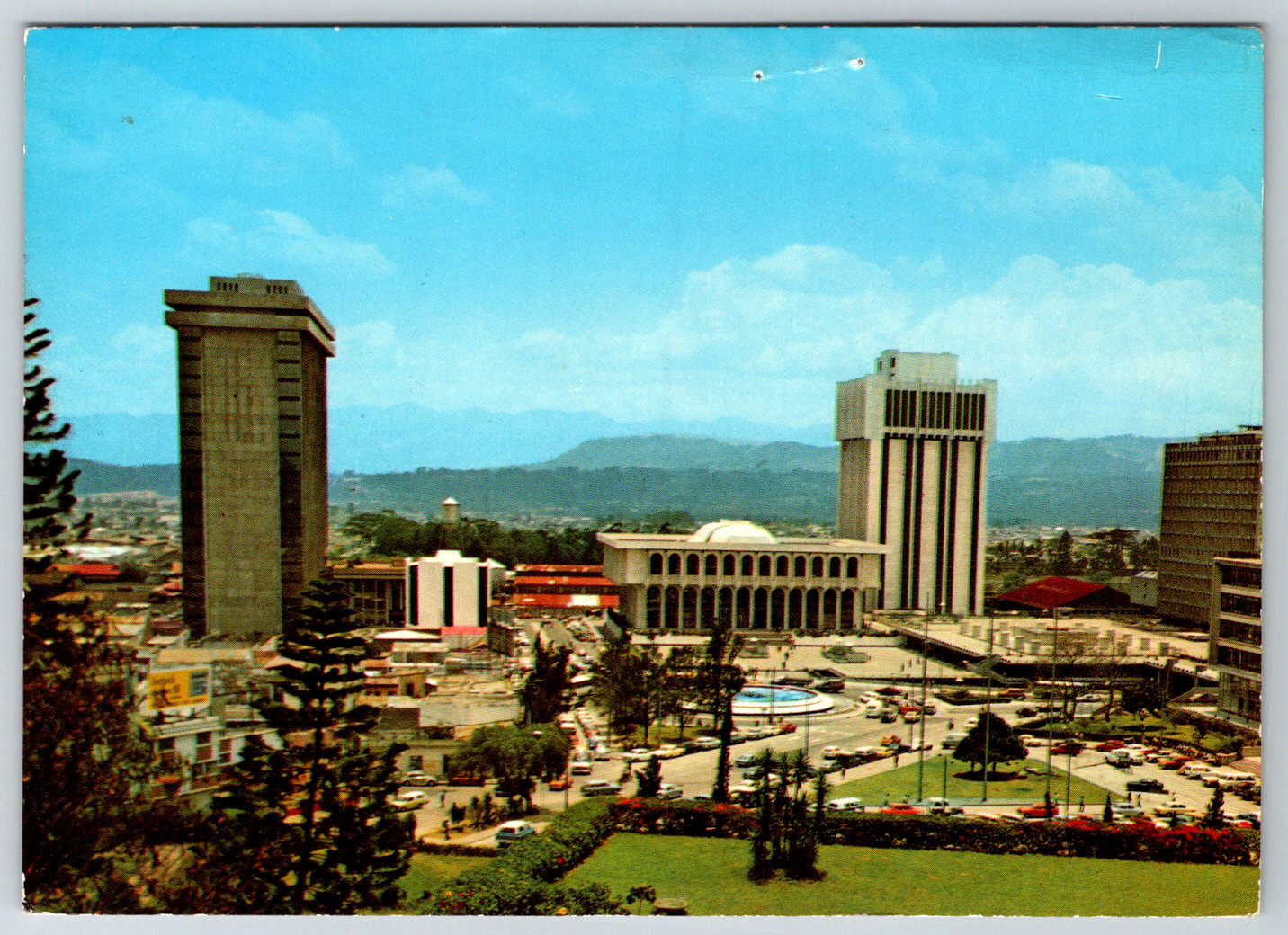 Vista General Centro Civico Guatemala Ciudad Postcard 6 de Marzo 1985 C. A.
