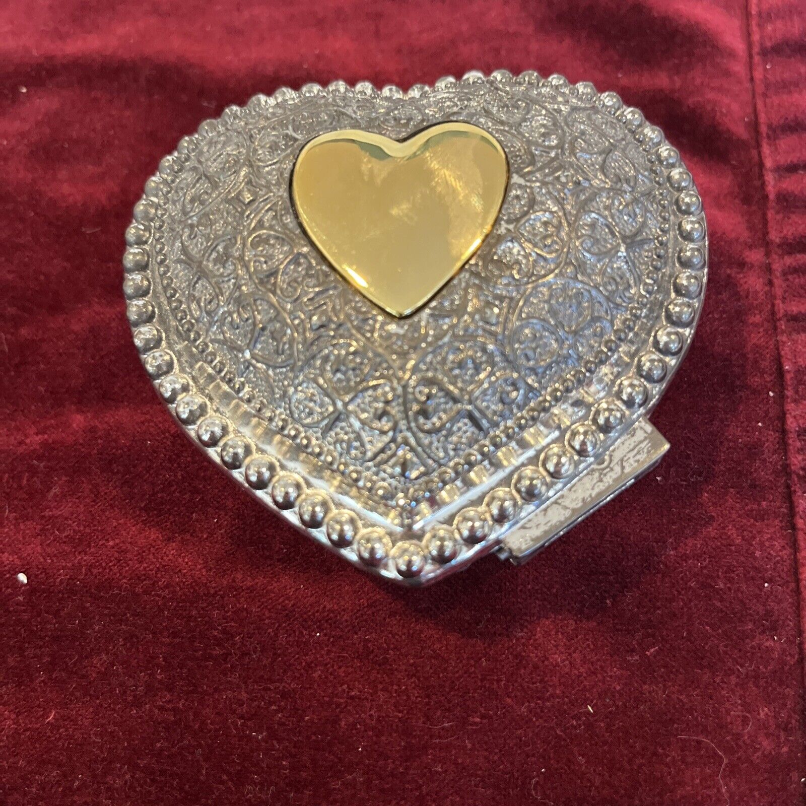 Vintage Metal Heart Trinket Box Gold Silver 3.5\