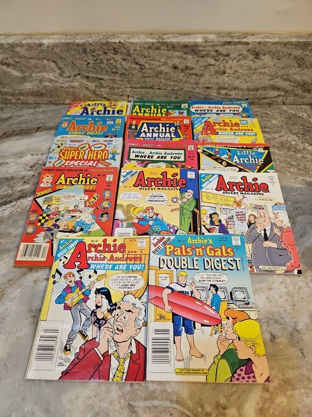 Archie Titles vintage comics lot Of 14 dif Books. Mostly 70s And 80s. Digest