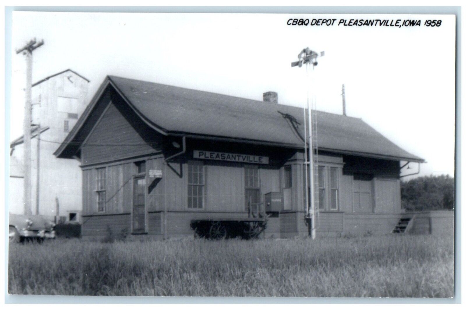 c1958 CB&Q Pleasntville Iowa IA Railroad Train Depot Station RPPC Photo Postcard