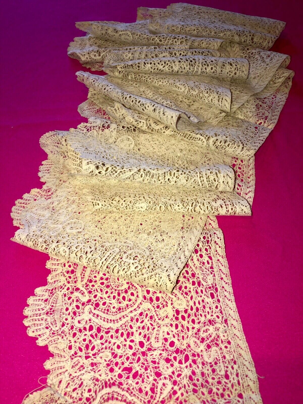 Antique late 17th early 18th DUTCH FLEMISH BRABANT gown LACE 4 Yards
