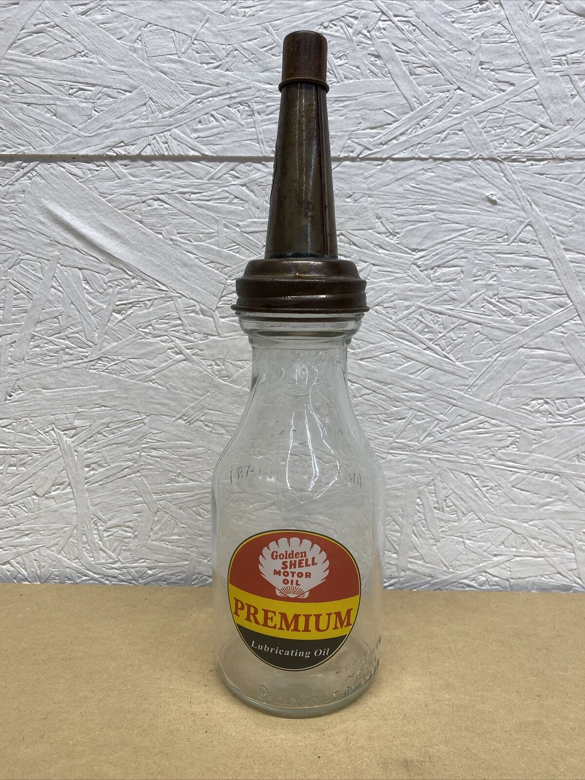 Premium Golden Shell Motor Oil Bottle Spout Cap Glass Vintage Style Gas Station