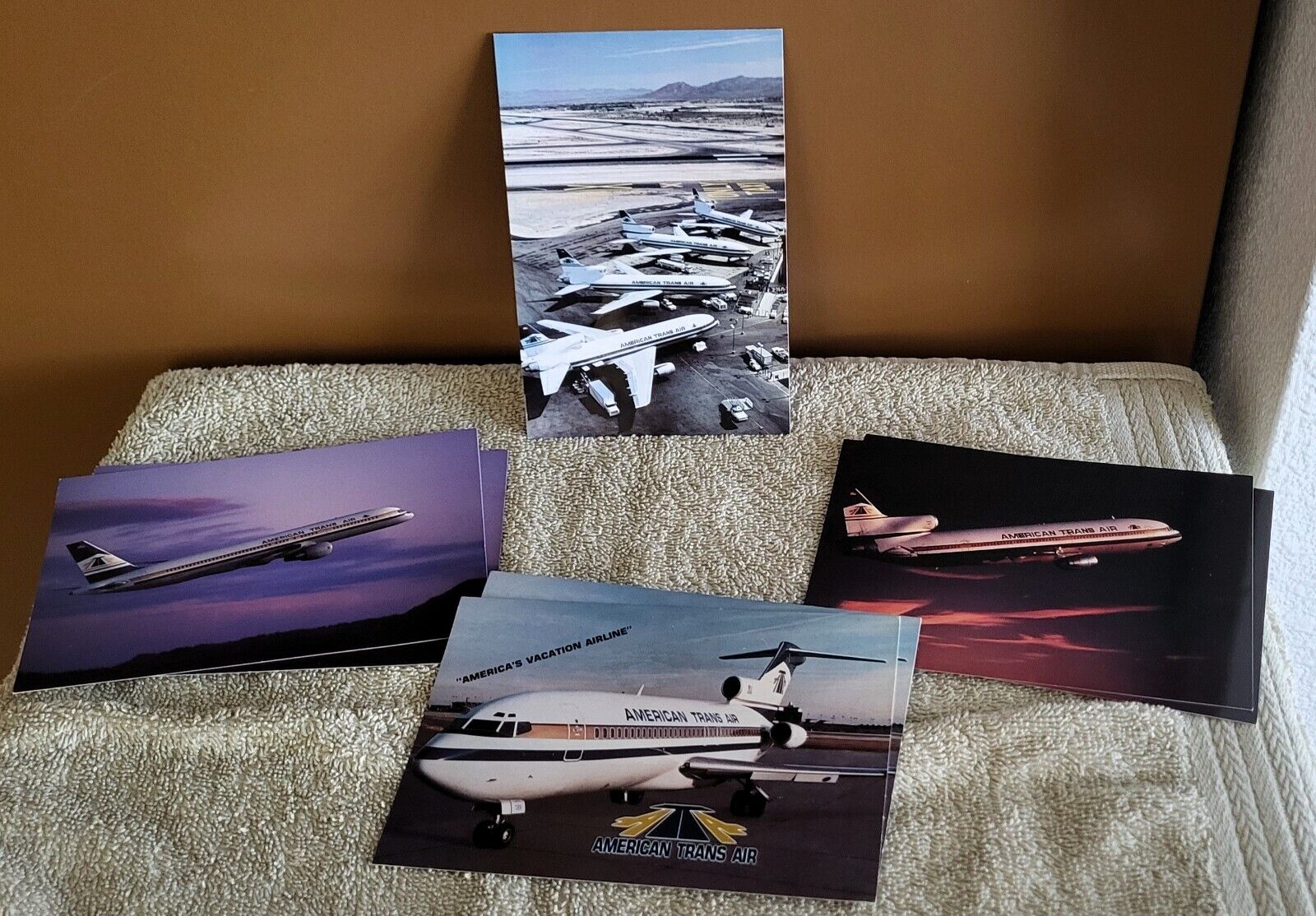 AMERICAN TRANS AIR (ATA) COLLECTIBLE POSTCARDS – Lot of 4 Different