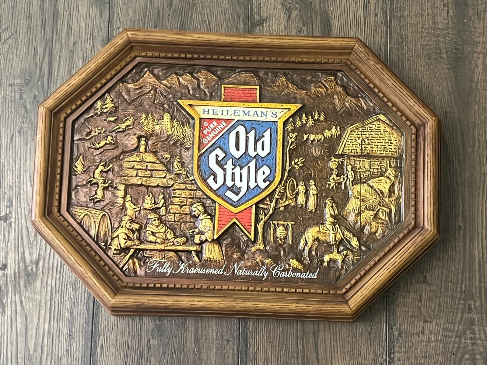 Vintage Heileman’s OLD STYLE Plastic beer Woodcarving Octogon Advertising Sign