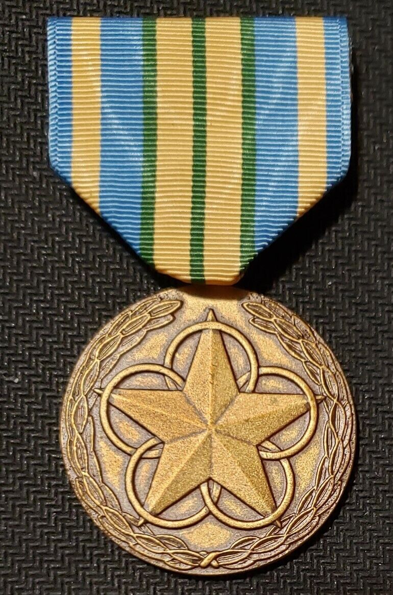 Outstanding Volunteer Service Medal - Full-size - PB