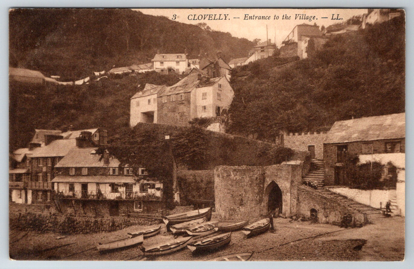 c1910s Clovelly Entrance to the Village Antique Postcard