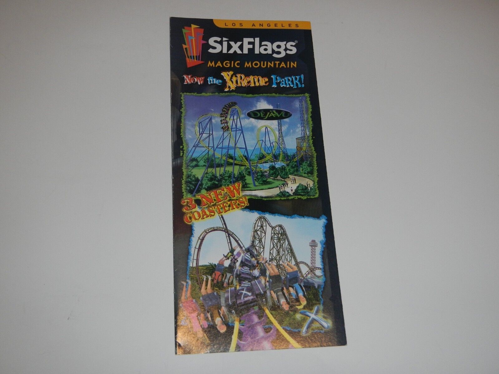 Six Flags Magic Mountain brochure 2001