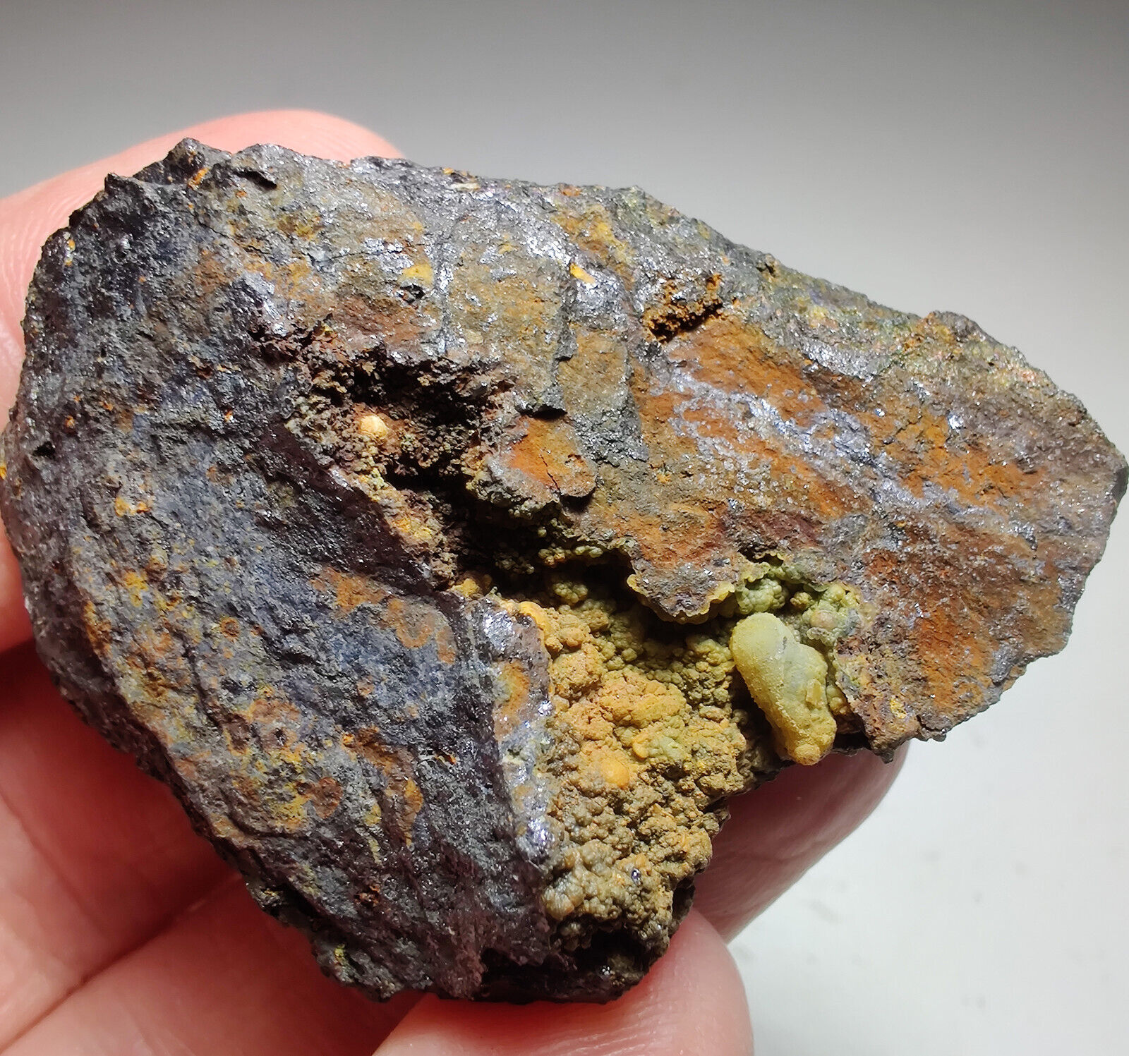 Magnetite with Apatite. Utah. 67 grams. Video.