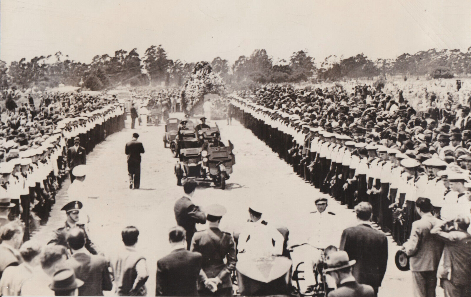 1939 Press Photo Funeral Procession of German Battleship Graf Spee at Uruguay