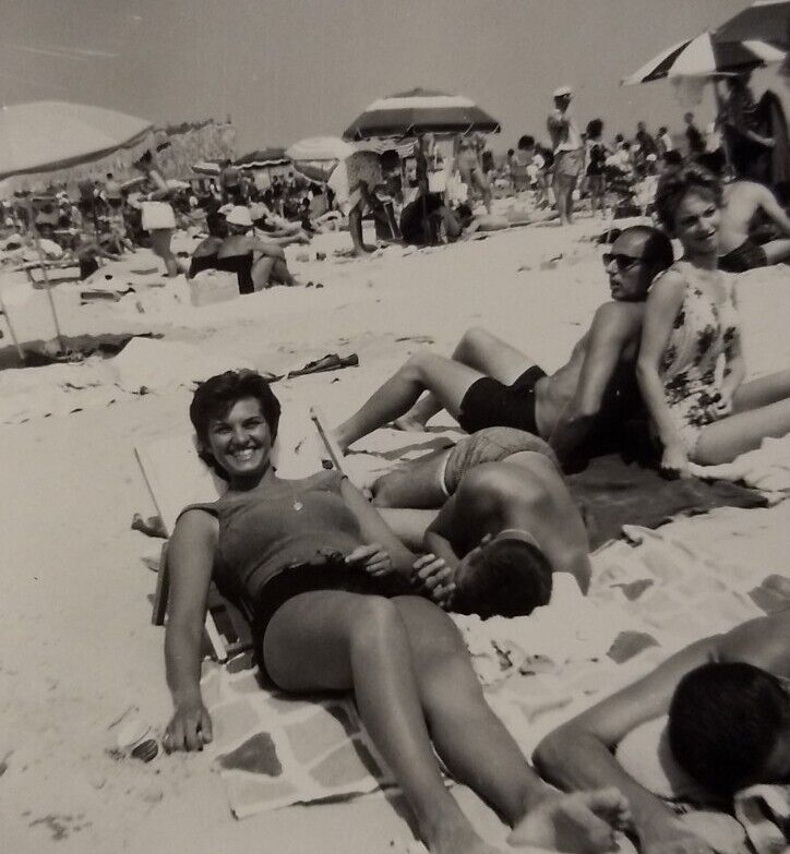 Vintage Photo Women Man Pose Wildwood Beach, NJ  B&W Swimsuit Jersey Shore