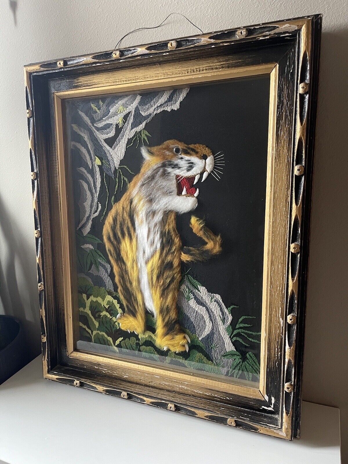 Vintage Mid Century Bunko Tiger art 