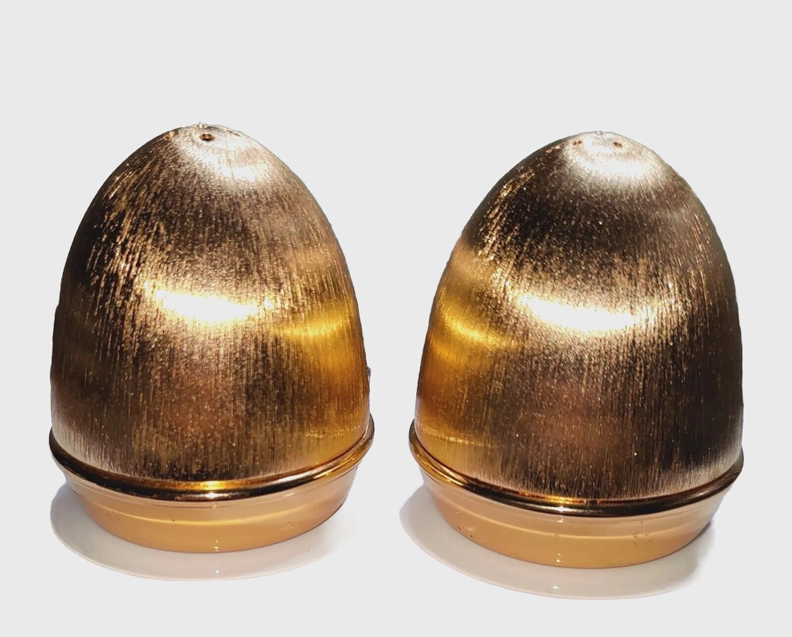 VTG Napier Salt Pepper Shakers Gold Tone Egg Shaped Dining MCM Textured 