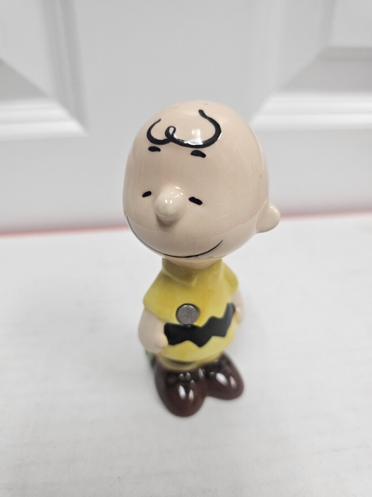 Peanuts Charlie Brown Salt Pepper Shakers Ceramic Vintage 