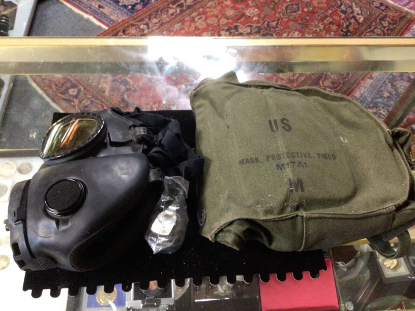 US M17A1 Field Protective Gas Mask With Bag