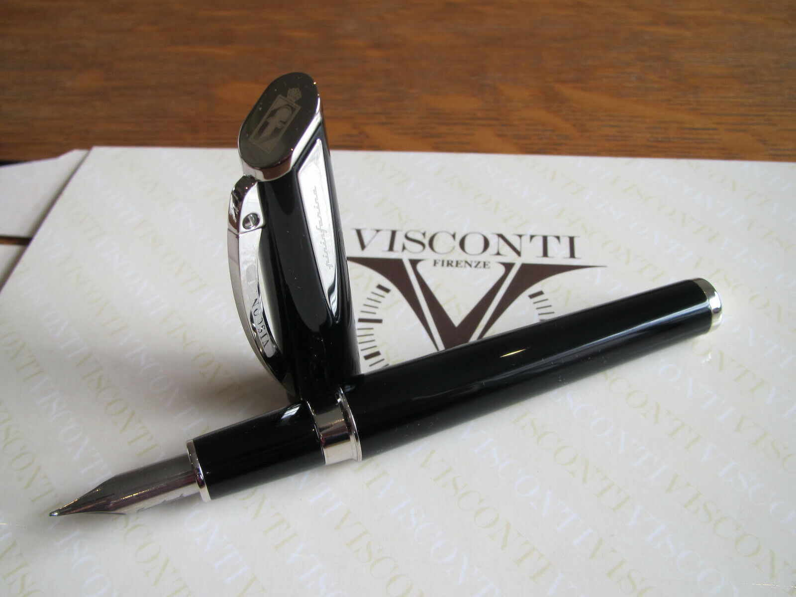 Visconti Pininfarina Disegno Black Fountain pen Smartouch EF Tubular nib MIB