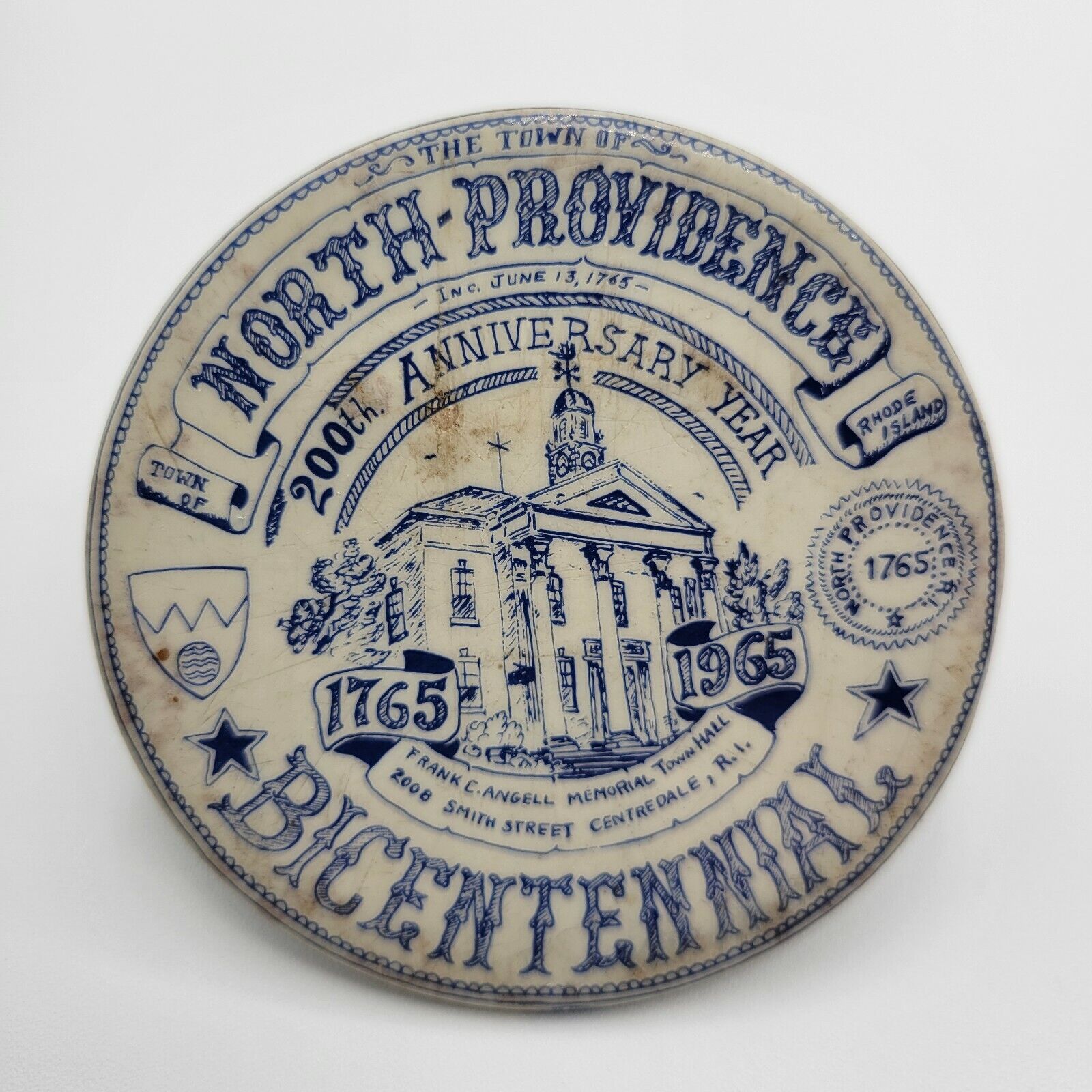 North Providence Rhode Island Bicentennial Button Pin 