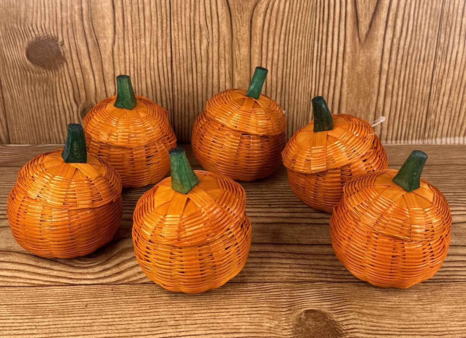 Lot Of 6 Wicker Woven 4” Mini Pumpkin Basket With Lid Halloween Fall Harvest