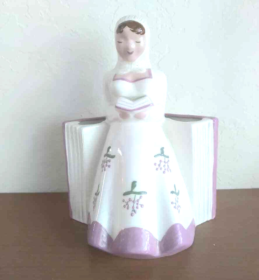 Hedi Schoop, California Art Pottery Figural Vase Reading Girl