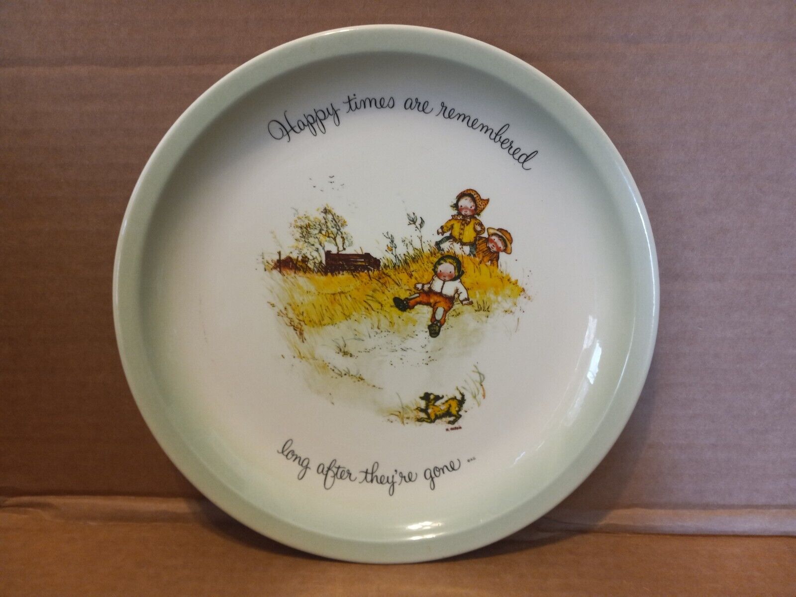 Vintage Holly Hobbie Collectible Plate \