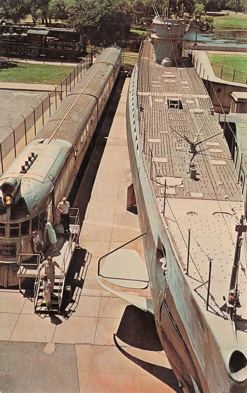 Chicago Museum Science Industry Pioneer Zephyr Submarine U-505 Navy Postcard E5